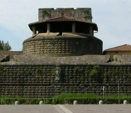 Fortezza Apartment *